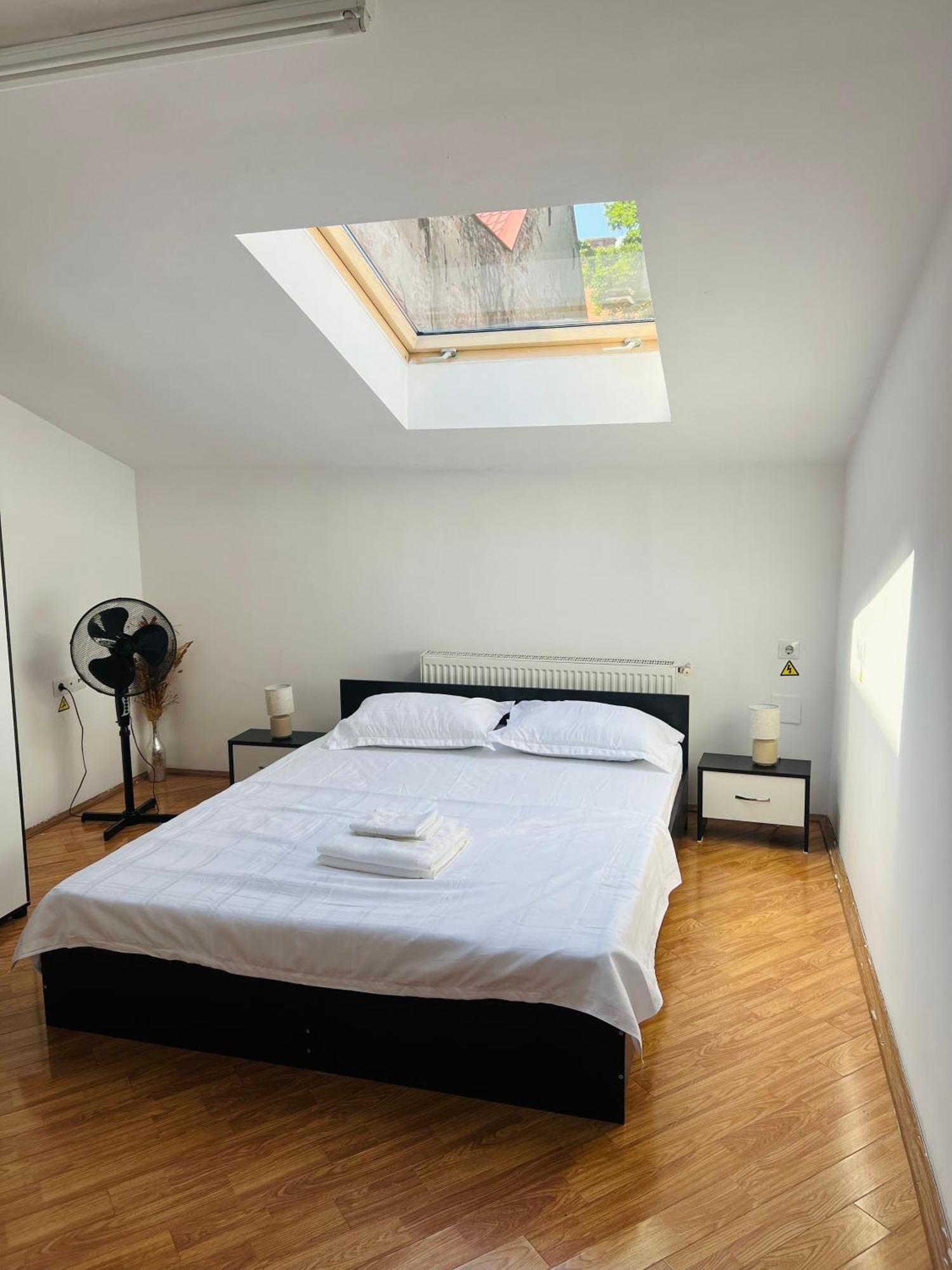 Silvia Ultracentral Cluj-Napoca Luaran gambar